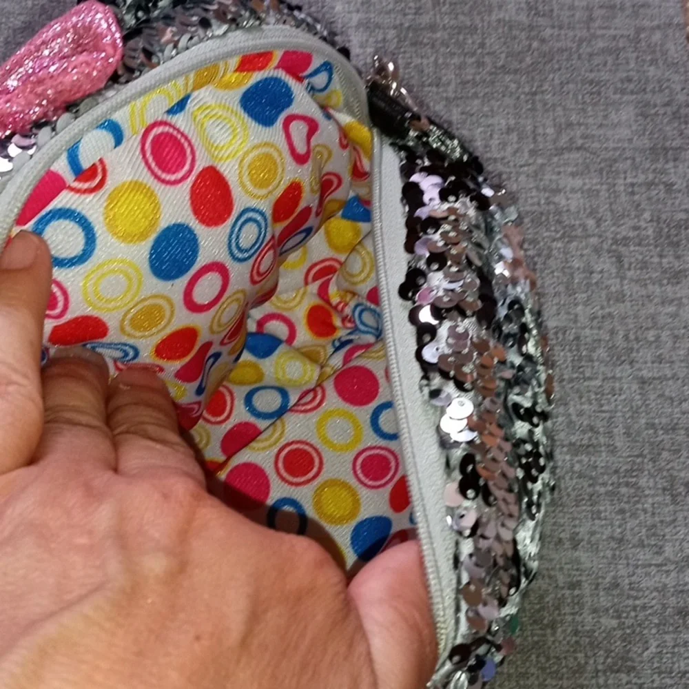 Tyler Kiki sequined handbag like new